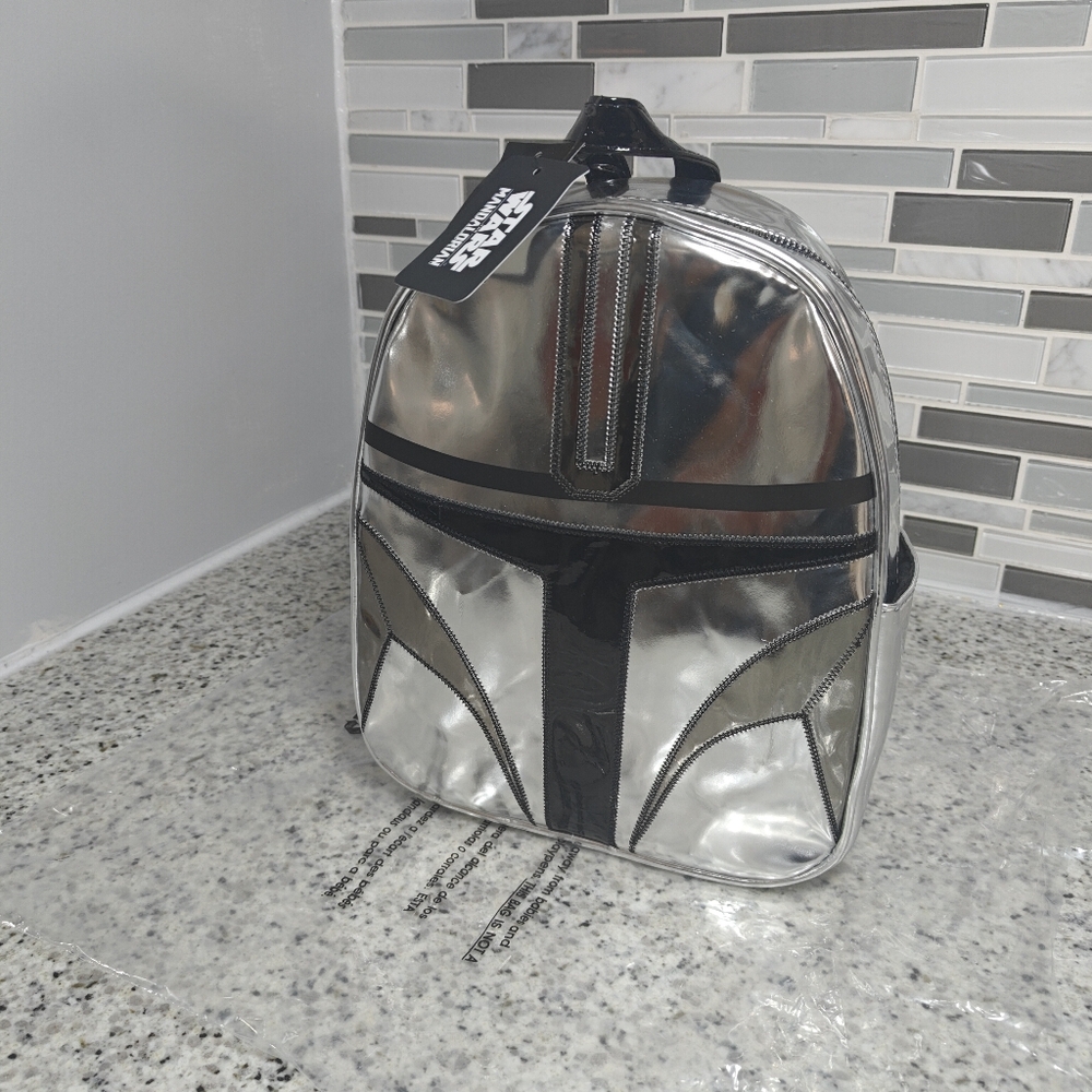 Star Wars The Mandalorian Metallic Helmet Mini Backpack